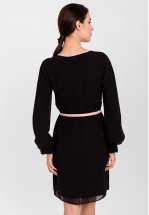 Маленька чорна сукня