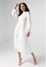 Ніжна біла сукня міді