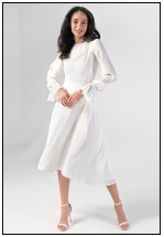 Ніжна біла сукня міді