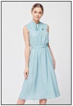 Ніжна сукня кольору Tiffany