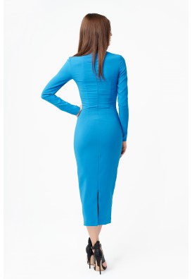 Облягаюча сукня міді