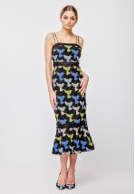 Облягаюча сукня міді на тоненьких бретелях