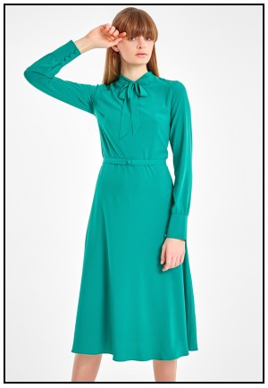 Сукня міді зеленого кольору